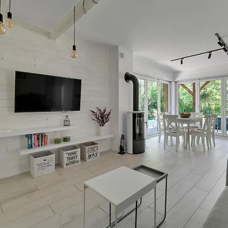 Szarlota - Dom Na Kaszubach By Downtown * Kościerzyna