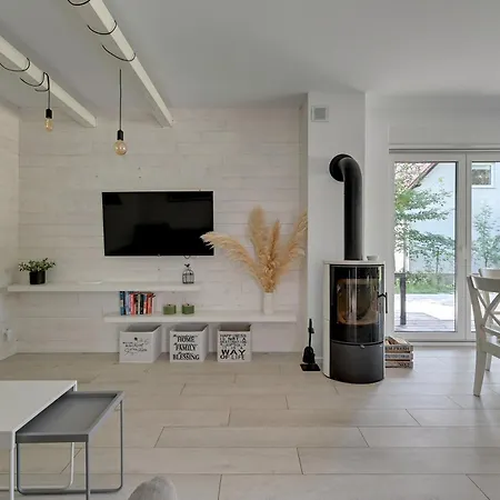 Szarlota - Dom Na Kaszubach By Downtown * Kościerzyna