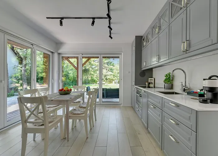 Szarlota - Dom Na Kaszubach By Downtown Lägenhet